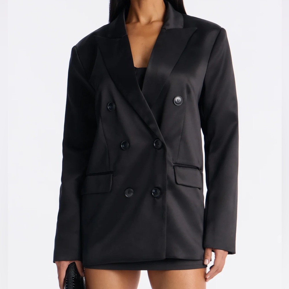 Fashion Nova Black Double-Breasted Satin Blazer
